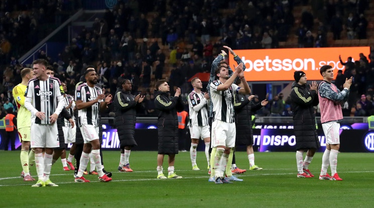 Тежки последствия за шефовете на Юве след пререканията със съдията на мача с Интер