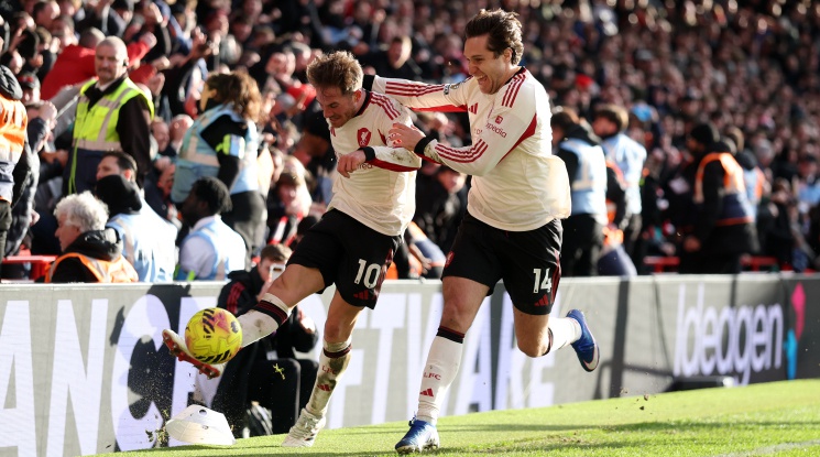 Ливърпул стигна драматично до победата при гостуването си на Нотингам Форест (видео)