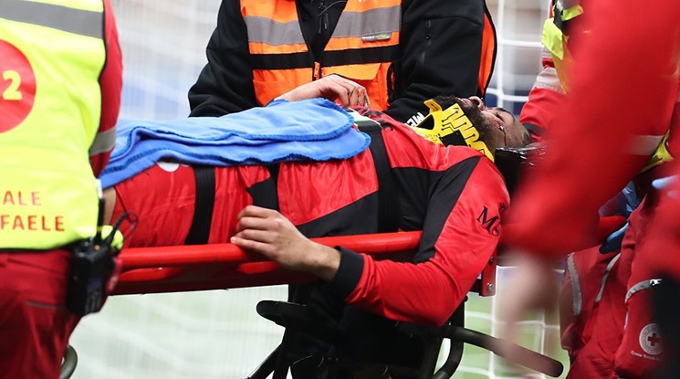 Лофтъс-Чийк ляга под ножа, аут е до края на сезона