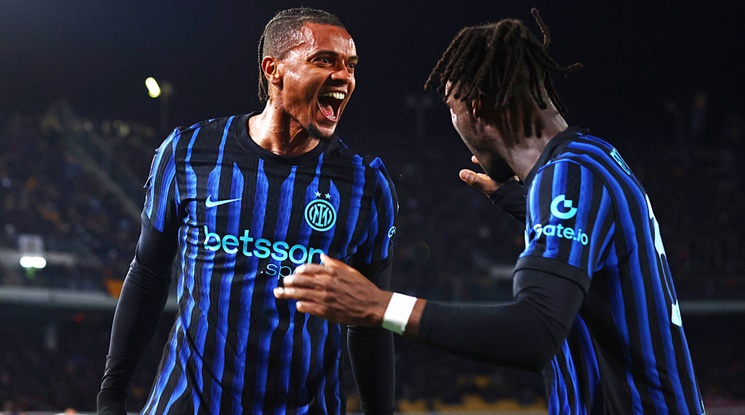 Аканжи с остър коментар по адрес на Манчестър Сити