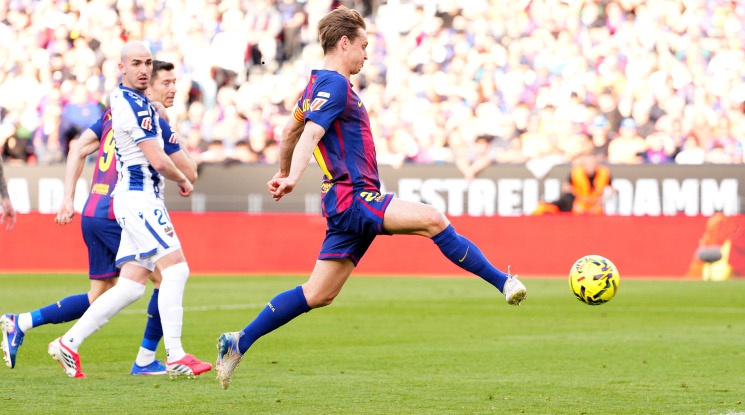 Де Йонг се контузи и ще отсъства около месец