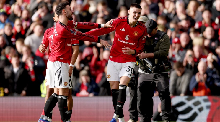 Ман Юнайтед обърна Кристъл Палас и излезе на трето място във Висшата лига (видео)