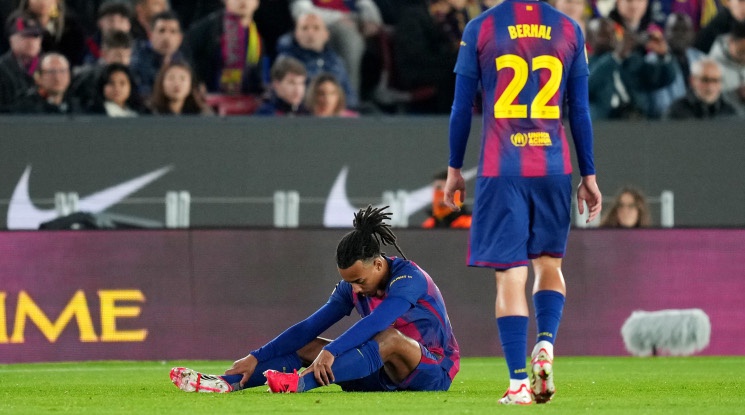 Барселона потвърди за контузиите на Кунде и Балде