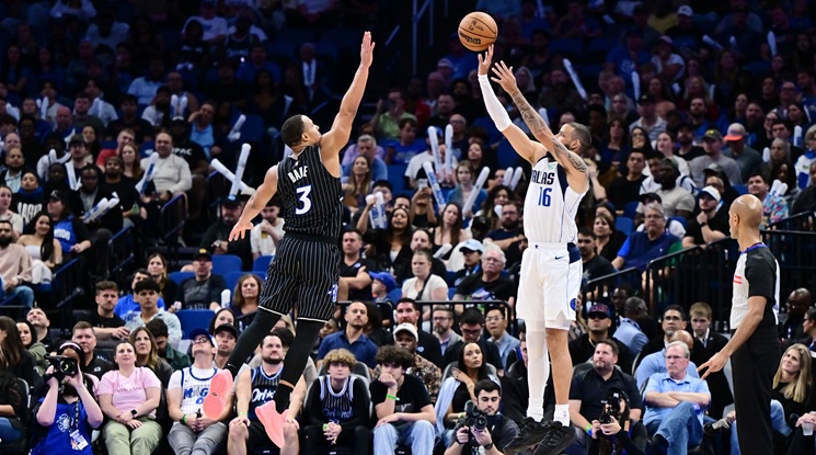 Орландо Меджик - Далас Маверикс (репортаж)