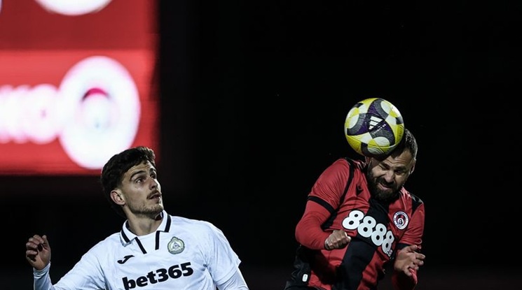 Реми в софийското дерби между Локомотив и Славия