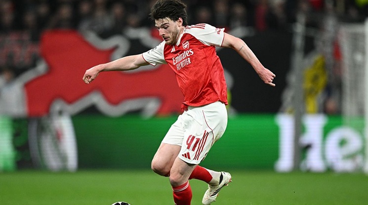 Райс подписва нов договор с Арсенал