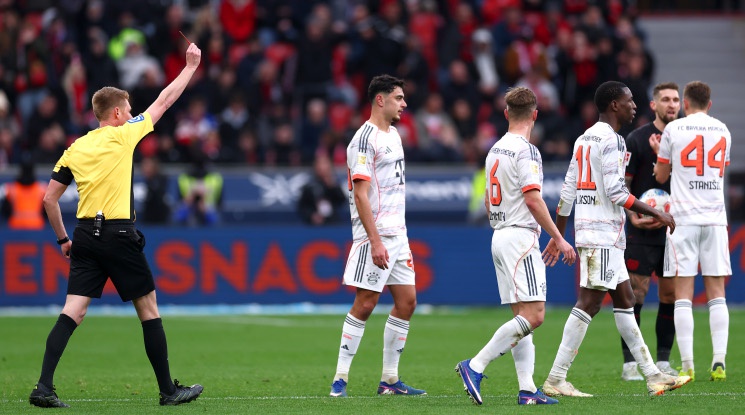 Байер Леверкузен не съумя да победи деветима от Байерн Мюнхен (видео)