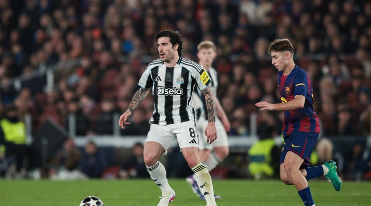 Тонали е под въпрос за плейофа между Италия и Северна Ирландия