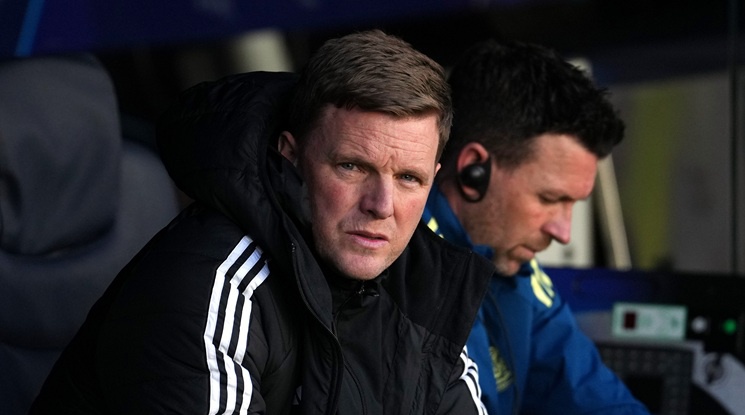 Хау: Направихме нещата твърде лесни за тях