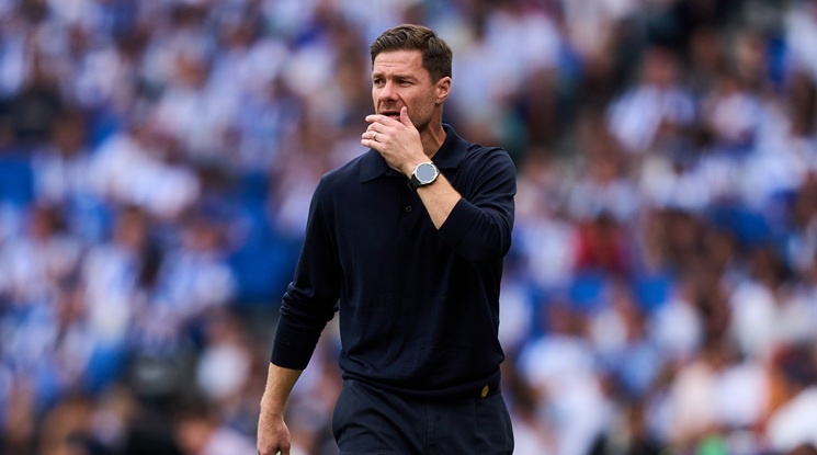 Чаби Алонсо е готов да поеме Ливърпул, но при едно условие