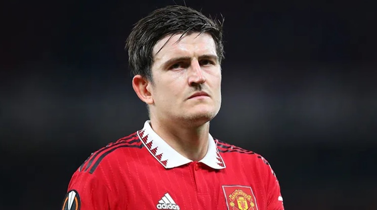 Хари Магуайър ще подпише нов договор с Ман Юнайтед