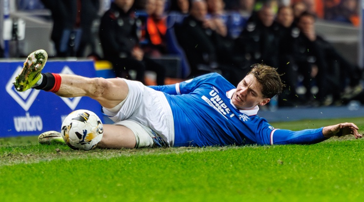 Александър Димитров убеждава нападател на Рейнджърс да играе за България