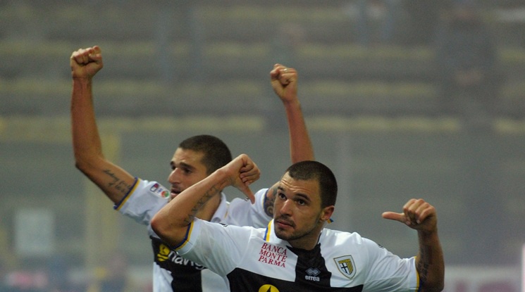 Божинов сред легендите в демонстративен турнир по футбол на закрито в Италия