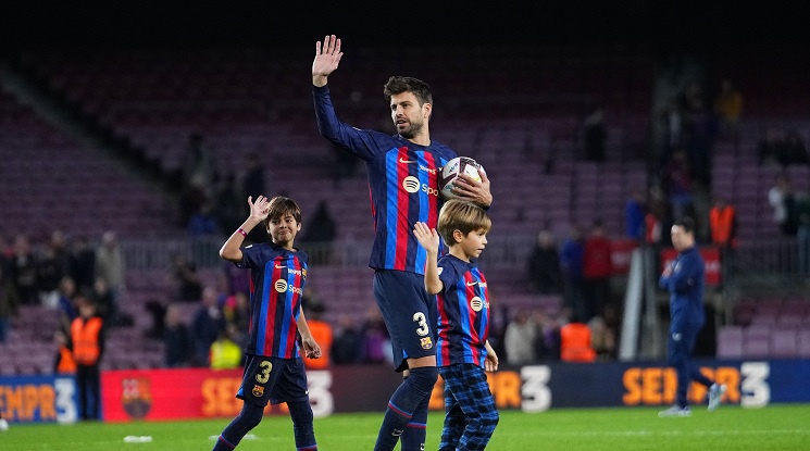 Пике: Меси и Роналдо са най-добрите в историята, но за мен Лео е №1