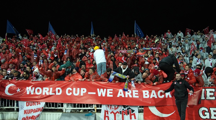 Турция дочака своя звезден миг и ще пътува до Америка идното лято