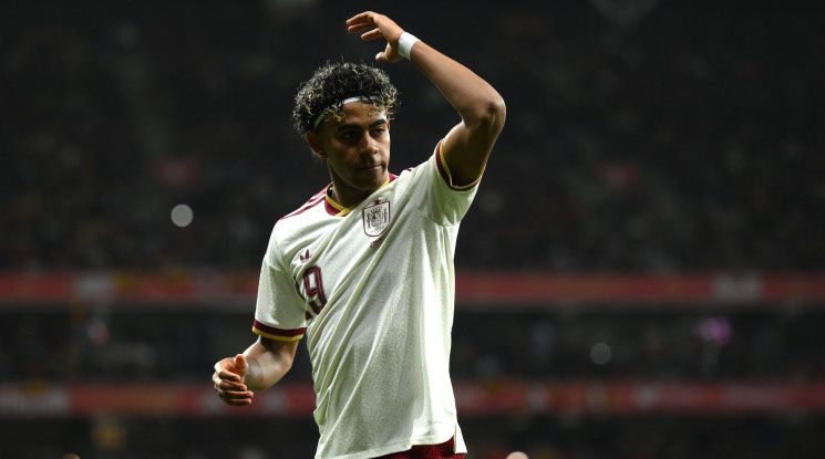 Ямал избухна след мача с Египет