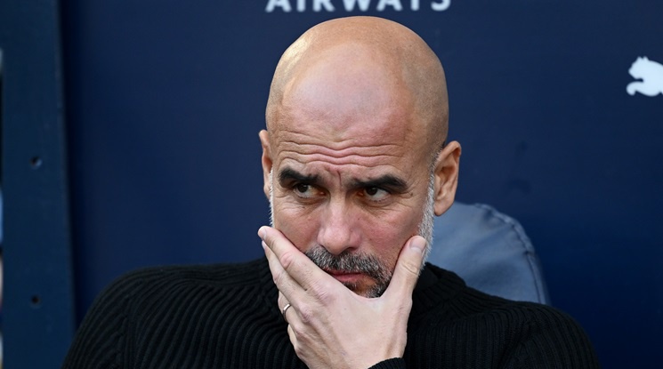 От Ман Сити искат да знаят дали Гуардиола планира да изпълни договора си с "гражданите"