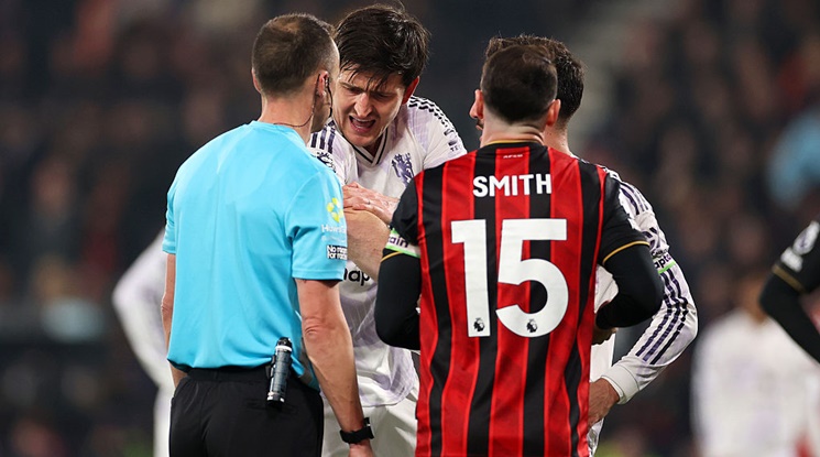 ФА повдигна обвинене срещу Магуайър 