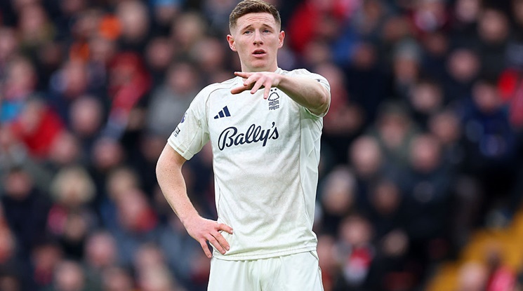 Ман Юнайтед се разделя с почти цял отбор ненужни, за да привлече Елиът Андерсън