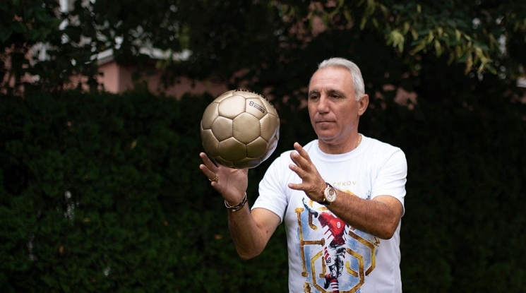 Стоичков потвърди, че се водят преговори с Милан и Барселона за откриването на новия стадион на ЦСКА