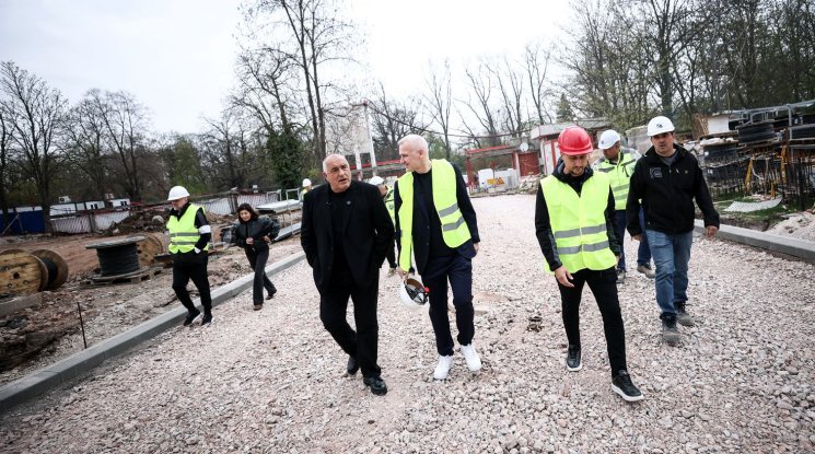 
                            <span class='comments'>0</span>
                            <span class='article-date'>16.04.2026</span>
                            <a href='https://winner.bg/articles/view/174530-bojko-borisov-poseti-novata-armiya-napravihme-ogromni-investitsii-v-sporta-video'>Бойко Борисов посети новата "Армия": Направихме огромни инвестиции в спорта (видео)</a>
                    