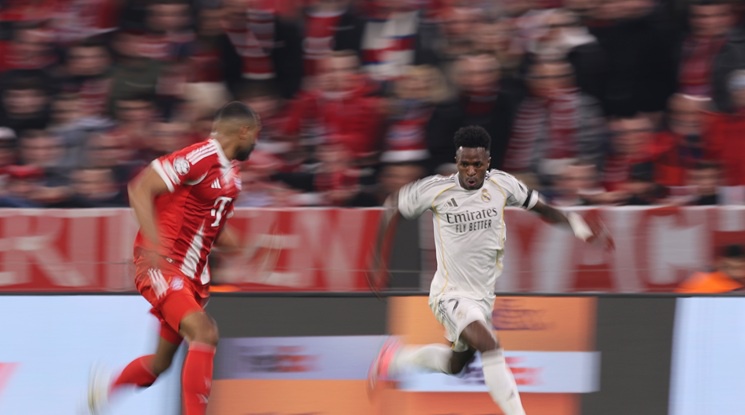 
                            <span class='comments'>0</span>
                            <span class='article-date'>16.04.2026</span>
                            <a href='https://winner.bg/articles/view/174532-vinisius-veche-dve-godini-ne-dava-na-real-tova-koeto-otgovarya-na-dogovora-i-statuta-mu'>"Винисиус вече две години не дава на Реал това, което отговаря на договора и статута му"</a>
                    