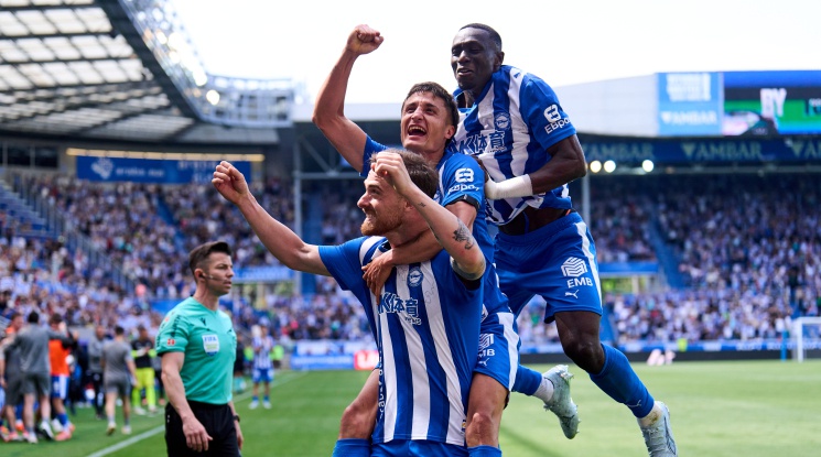 Алавес с много важен успех в битката за оцеляване