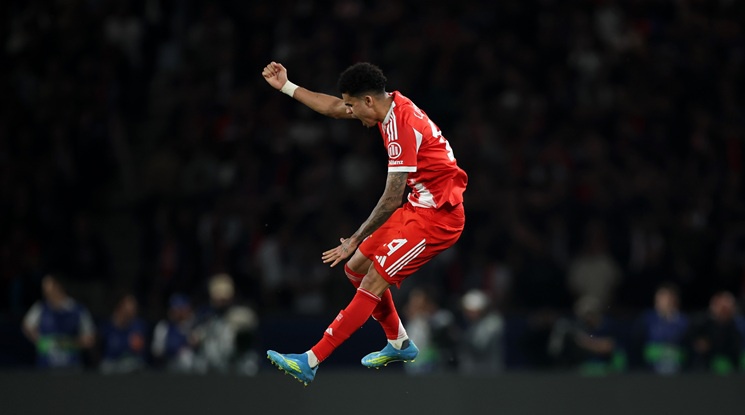 Девет гола в първия полуфинал между ПСЖ и Байерн Мюнхен!