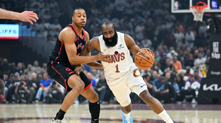 Кливланд Кавалиърс - Торонто Раптърс (репортаж)