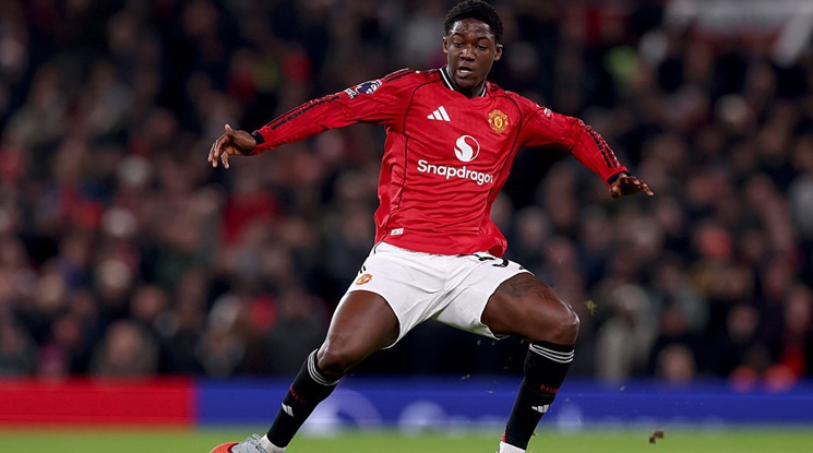 Официално: Ман Юнайтед удължи договора на Коби Мейно до 2031 г.