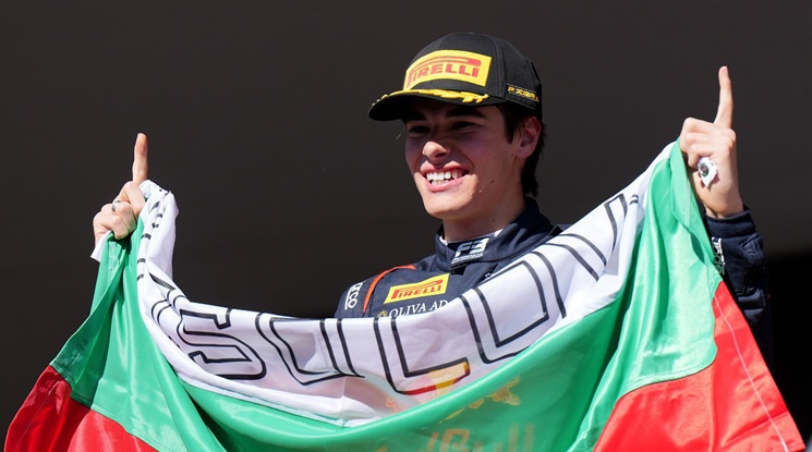 Водещият коментатор на F1 TV: Никола Цолов заслужава да кара във Формула 1