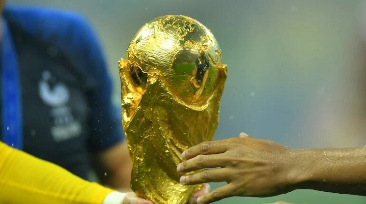 Одобрявате ли идеята световното първенство по футбол да се провежда на всеки две години?
